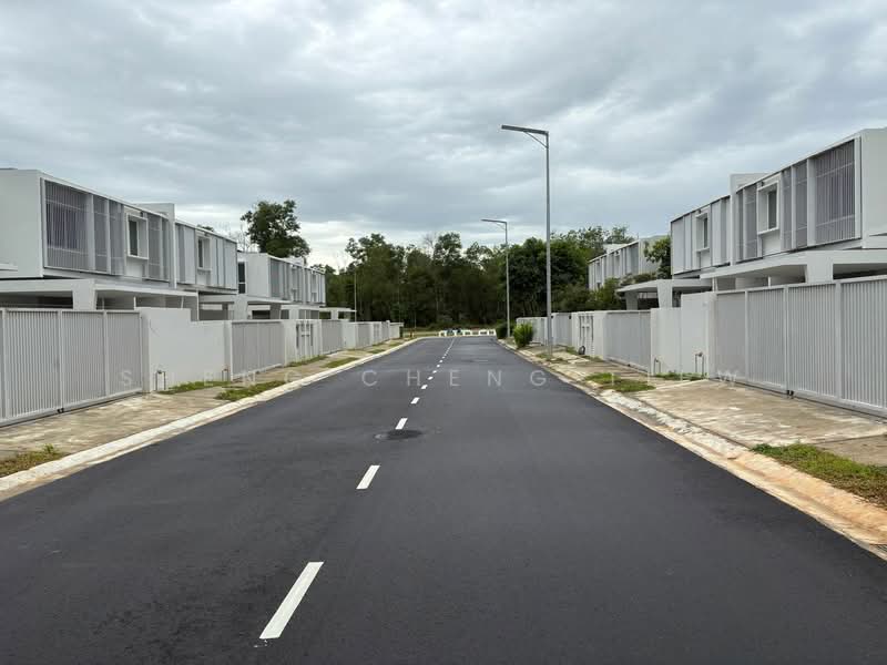 Rumah Berkembar untuk Dijual di Bandar Seri Alam (Masai) - Sheng Cheng Tiew - Exterior - PropertyGuru.com.my