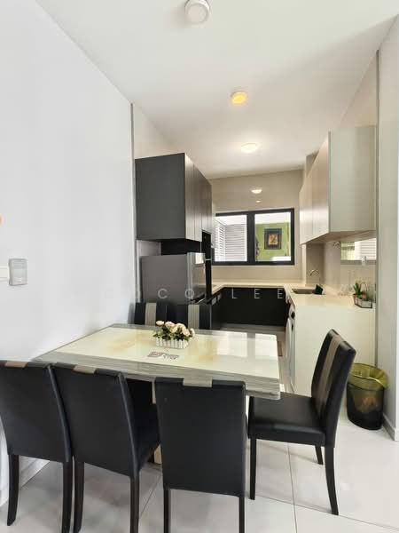 Condominium for Rent at Bay Point @ Country Garden Danga Bay - Coco Lee - Kitchen - PropertyGuru.com.my