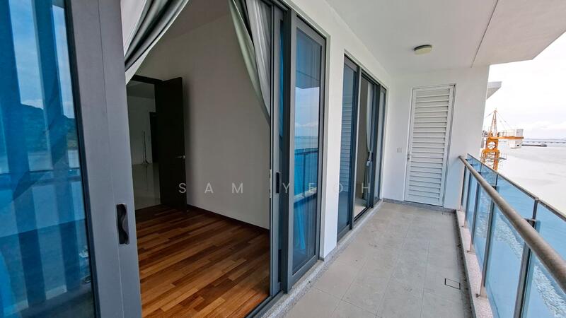 Condominium for Sale at Queens Residences Q2 @ Queens Waterfront - Sam Yeoh - Balcony - PropertyGuru.com.my