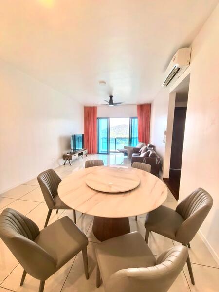 Condominium for Rent at Queens Residences Q2 @ Queens Waterfront - Shing Lam - Living Room - PropertyGuru.com.my