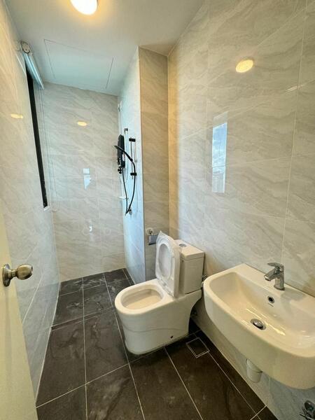 SKS Pavillion Residences untuk Untuk Disewa - RM 3,600 /bulan, Mac 2026 - Bathroom - PropertyGuru.com.my