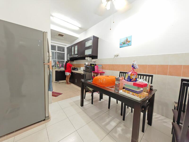 Rumah Teres 2 Tingkat untuk Dijual di Ulu Tiram (Johor) - Lifen . - Kitchen - PropertyGuru.com.my