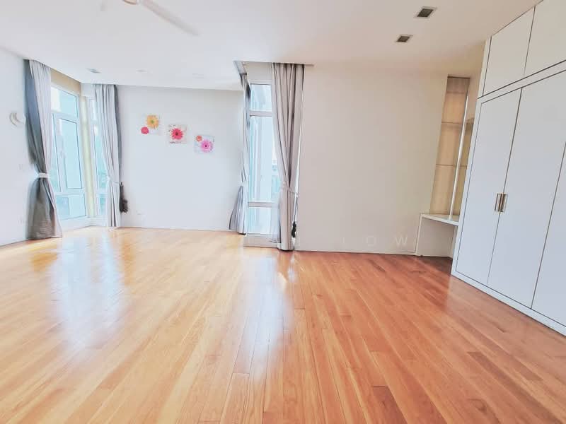 Bungalow for Sale in Perdana Lakeview East (Cyberjaya) - Crystal Low - Living Room - PropertyGuru.com.my