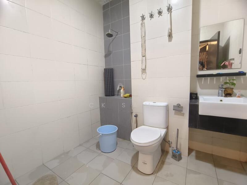 Semi-Detached House for Sale in Rawang (Selangor) - CK Sam - Bathroom - PropertyGuru.com.my