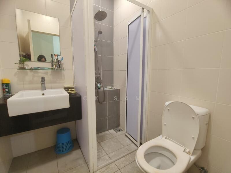 Semi-Detached House for Sale in Rawang (Selangor) - CK Sam - Bathroom - PropertyGuru.com.my