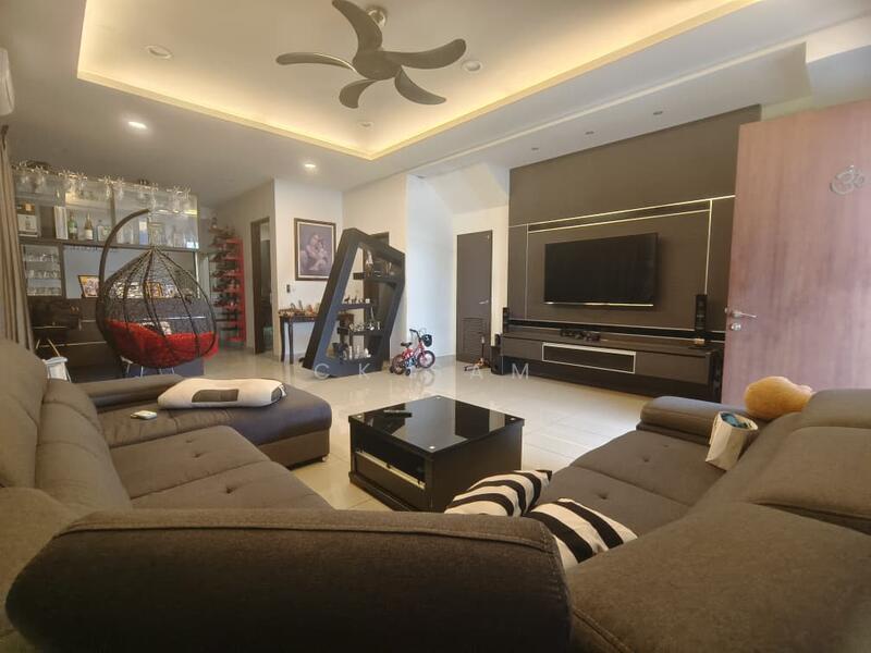 Semi-Detached House for Sale in Rawang (Selangor) - CK Sam - Living Room - PropertyGuru.com.my