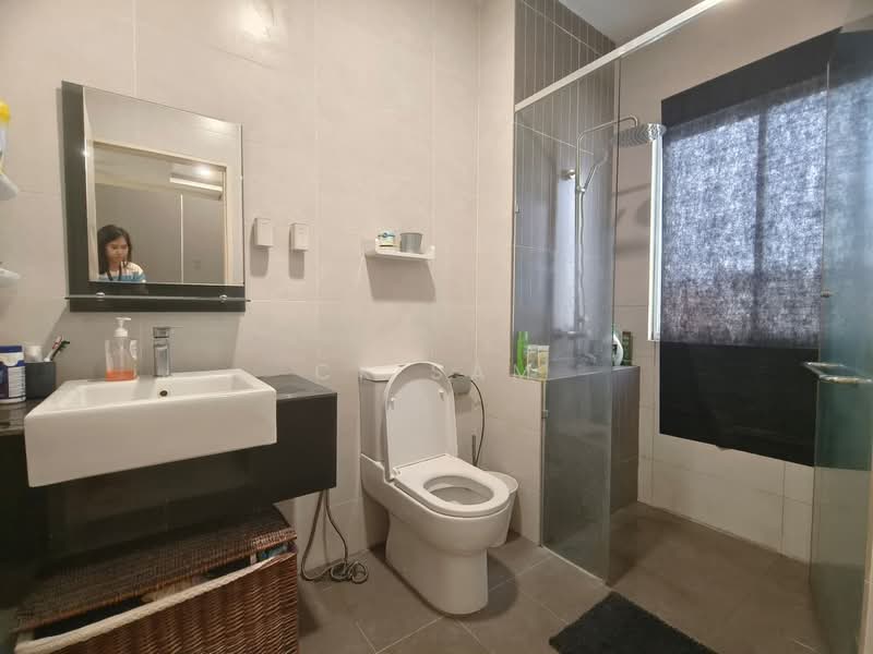 Semi-Detached House for Sale in Rawang (Selangor) - CK Sam - Bathroom - PropertyGuru.com.my