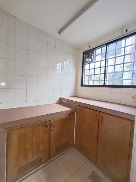 Rumah Teres 2 Tingkat untuk Dijual di Senibong (Permas Jaya) - Fu Guan - Kitchen - PropertyGuru.com.my