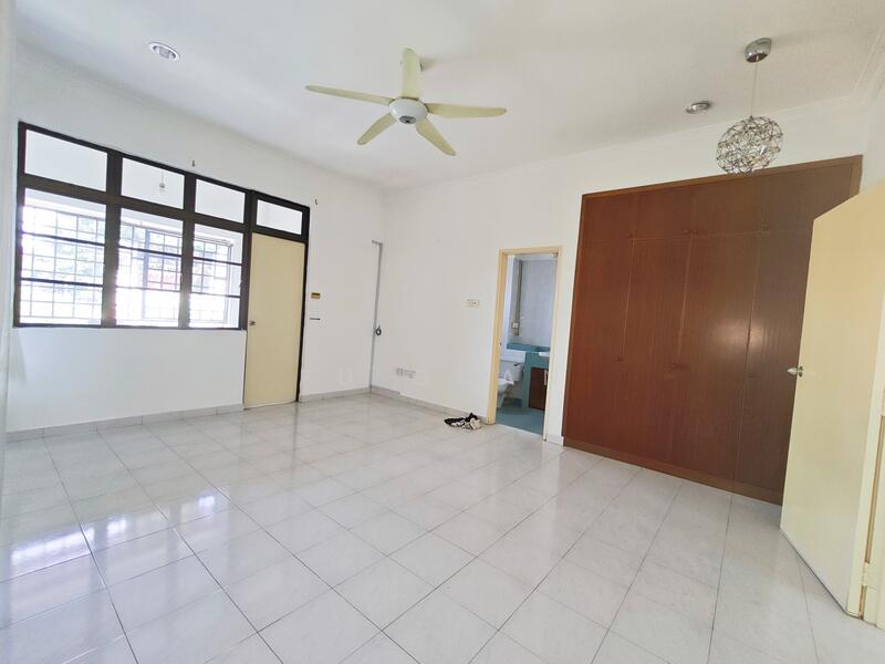 Rumah Teres 2 Tingkat untuk Dijual di Senibong (Permas Jaya) - Fu Guan - Interior - PropertyGuru.com.my