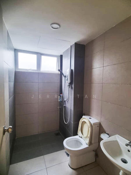 Condominium for Rent at Gardens Ville - Jerry Tan - Bathroom - PropertyGuru.com.my