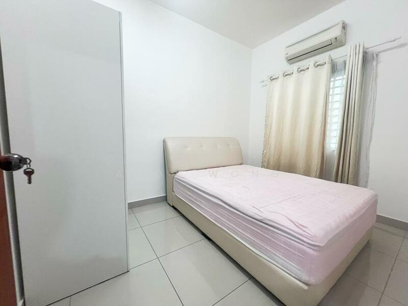 Rumah Teres 2 Tingkat untuk Dijual di Setia Indah (Setia Alam) - Andy Wong - Bedroom - PropertyGuru.com.my