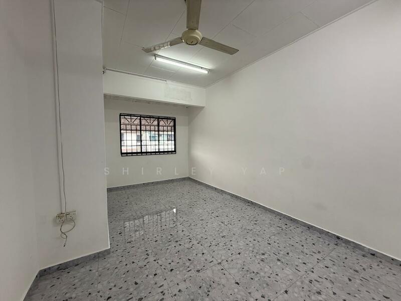 Johor Jaya Rosmerah untuk Untuk Disewa - RM 2,100 /bulan, Feb 2026 - Interior - PropertyGuru.com.my