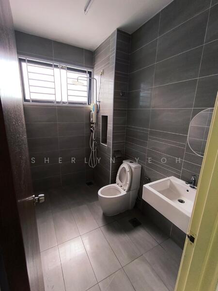 2-storey Terraced House for Sale in Skudai (Johor) - Sherlyn Yeoh - Bathroom - PropertyGuru.com.my