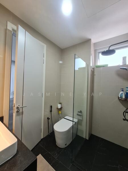 Serviced Residence @ Binjai 8 untuk Untuk Disewa - RM 5,000 /bulan, Feb 2026 - Bathroom - PropertyGuru.com.my
