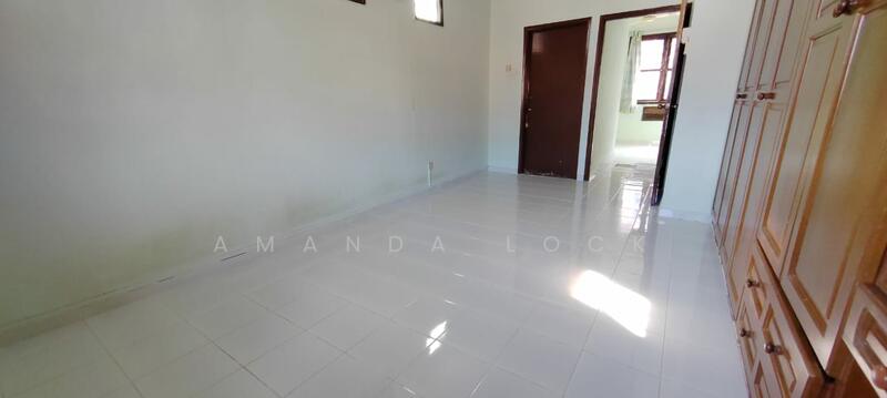 Terraced House for Sale in Bandar Kinrara Seksyen 1 (Bandar Kinrara) - Amanda Lock - Interior - PropertyGuru.com.my