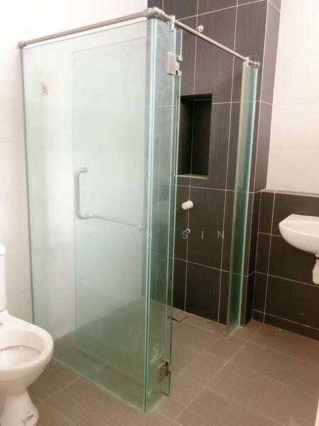 Cluster House for Sale in Johor Bahru (Johor) - Joan Sin - Bathroom - PropertyGuru.com.my