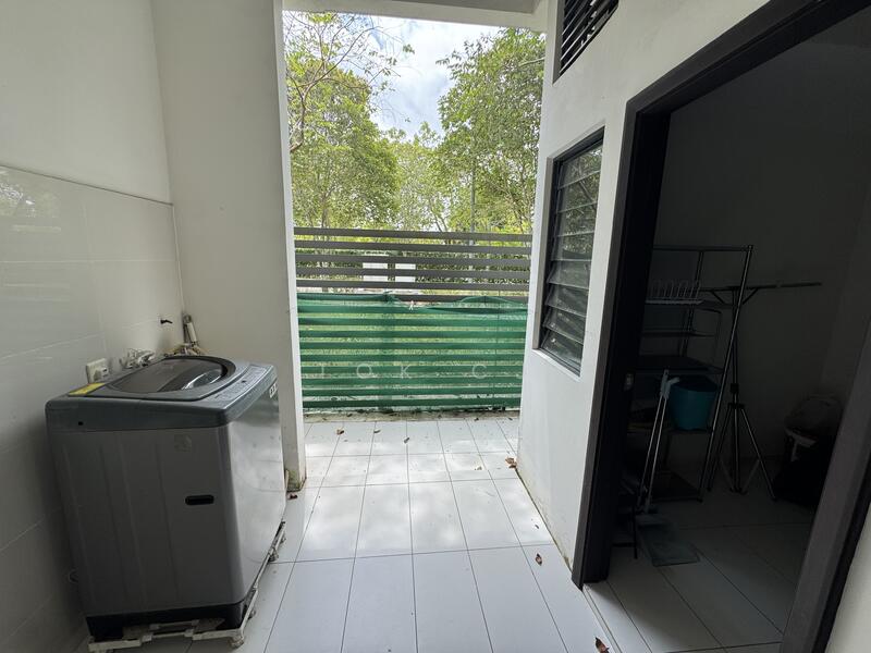 Terraced House for Rent in Medini (Iskandar Puteri (Nusajaya)) - Tok CJ - Balcony - PropertyGuru.com.my