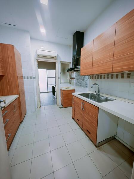 Semi-Detached House for Sale in Valencia (Sungai Buloh) - Jenny Tong - Kitchen - PropertyGuru.com.my