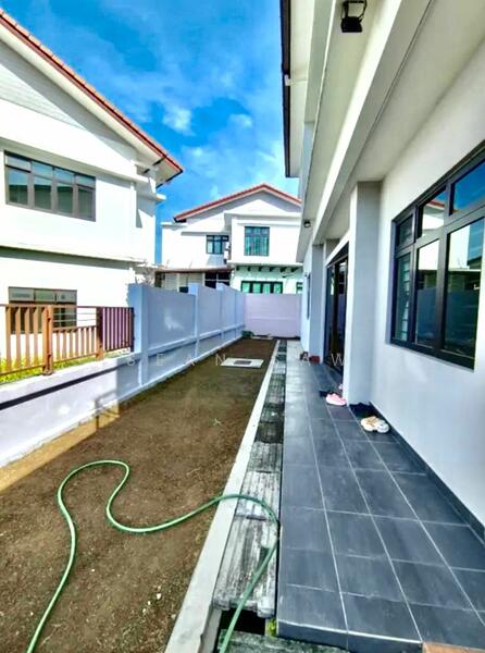 Semi-Detached House for Sale in Bandar Kinrara Seksyen 8 (Bandar Kinrara) - Sean Saw - Exterior - PropertyGuru.com.my