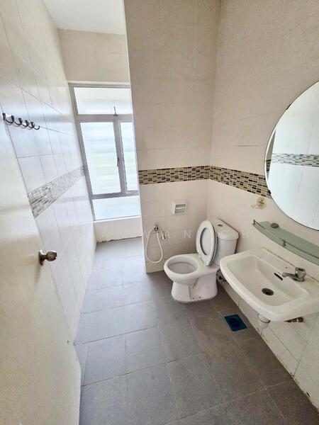 2-storey Terraced House for Sale in Sierra Ukay (Ampang) - Shazwan CH - Bathroom - PropertyGuru.com.my