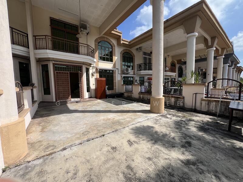 2-storey Terraced House for Sale in Taman Angsa Mas (Durian Tunggal) - Geoffery Wee - Exterior - PropertyGuru.com.my