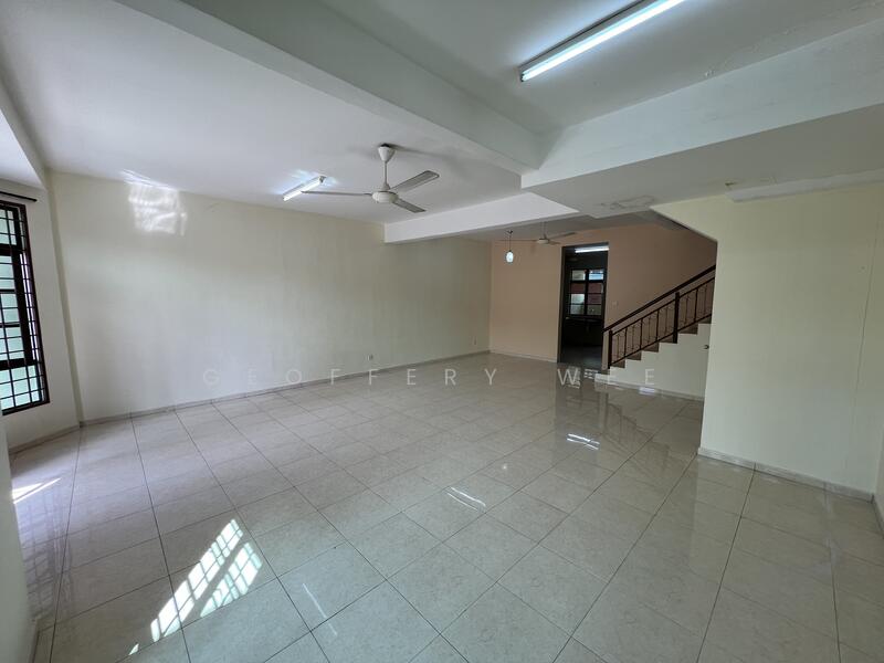 2-storey Terraced House for Sale in Taman Angsa Mas (Durian Tunggal) - Geoffery Wee - Living Room - PropertyGuru.com.my