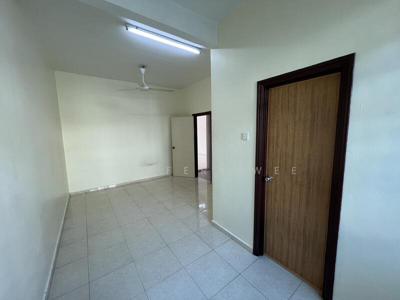 2-storey Terraced House for Sale in Taman Angsa Mas (Durian Tunggal) - Geoffery Wee - Interior - PropertyGuru.com.my