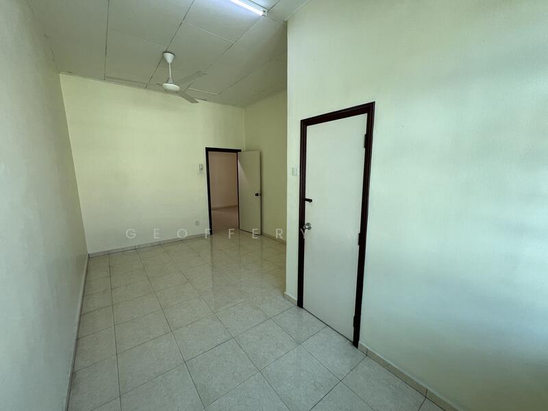 2-storey Terraced House for Sale in Taman Angsa Mas (Durian Tunggal) - Geoffery Wee - Interior - PropertyGuru.com.my