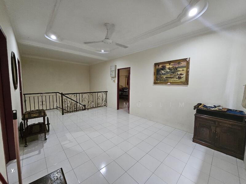 Semi-Detached House for Sale in Lumut (Perak) - Ahmad Muslim - PropertyGuru.com.my