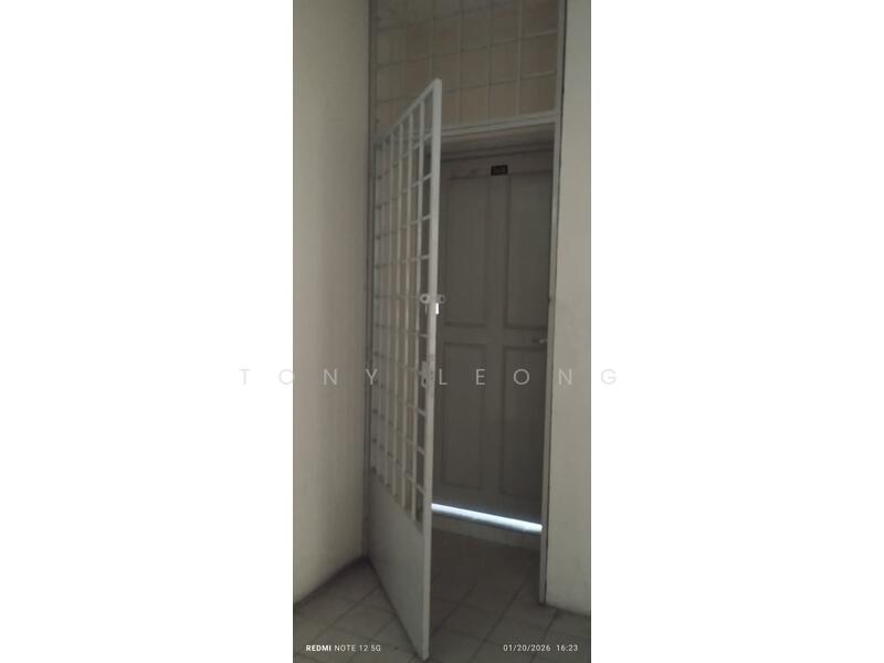 For Rent - Garden Park