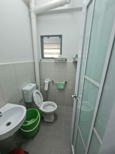 2-storey Terraced House for Sale in Batang Kali (Selangor) - Michael Siong - Bathroom - PropertyGuru.com.my