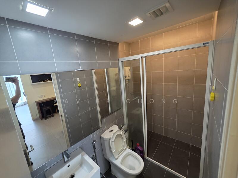 Garden Plaza untuk Untuk Disewa - RM 1,400 /bulan, Mac 2026 - Bathroom - PropertyGuru.com.my