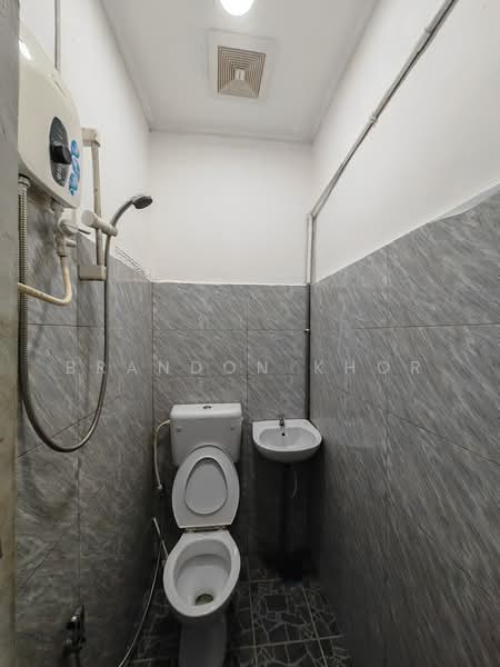 Rumah Berkembar untuk Disewa di Taman Serene (Johor Bahru) - Brandon Khor - PropertyGuru.com.my