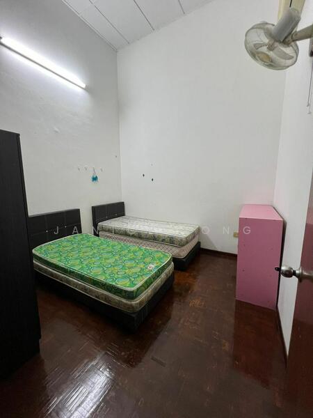 Taman Setia Indah Jalan Setia 7 untuk Untuk Disewa - RM 2,400 /bulan, Feb 2026 - Bedroom - PropertyGuru.com.my