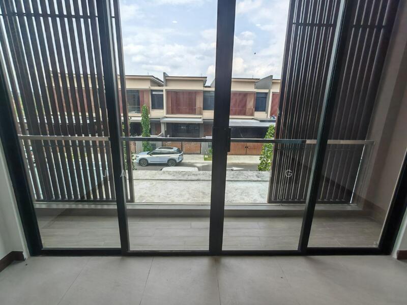 2-storey Terraced House for Sale in Puteri Harbour (Iskandar Puteri (Nusajaya)) - Janice Pang - Exterior - PropertyGuru.com.my