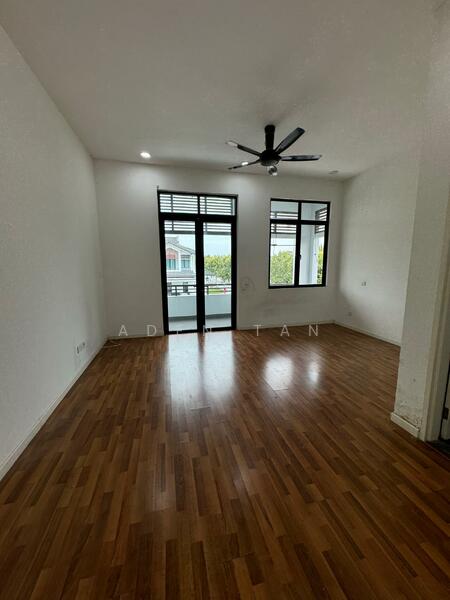 2-storey Terraced House for Rent in Semenyih (Selangor) - Aden Tan - Living Room - PropertyGuru.com.my