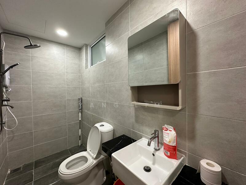 Condominium for Rent at QuayWest Residence - Yang Lim - Bathroom - PropertyGuru.com.my