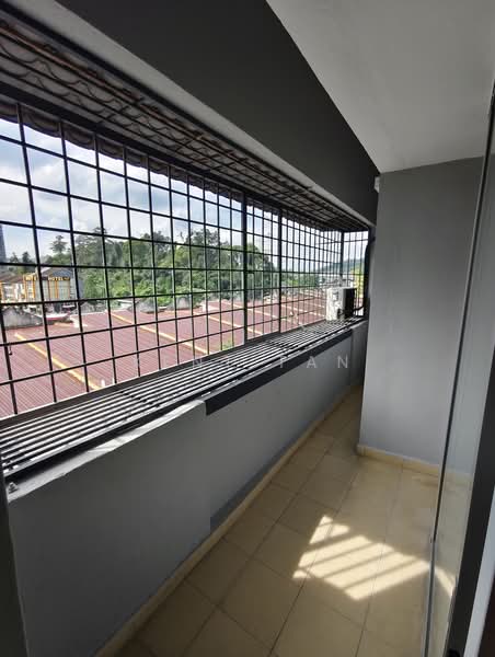 Flat for Rent at Taman Pinggiran Putra - Kent Tan - PropertyGuru.com.my