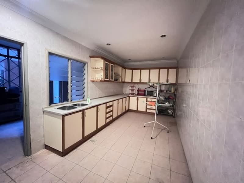 Evergreen Park Scot Pine untuk Untuk Dijual - RM 550,000, Mac 2026 - Kitchen - PropertyGuru.com.my