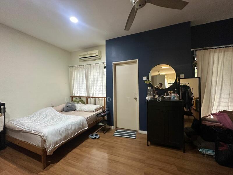 3-storey Terraced House for Sale in Lake Fields (Sungai Besi) - David Ting - Bedroom - PropertyGuru.com.my