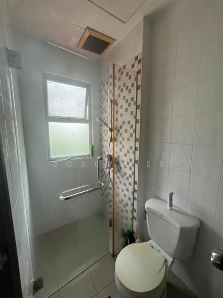 2.5-storey Terraced House for Sale in Valencia (Sungai Buloh) - Joseph Ee - Bathroom - PropertyGuru.com.my