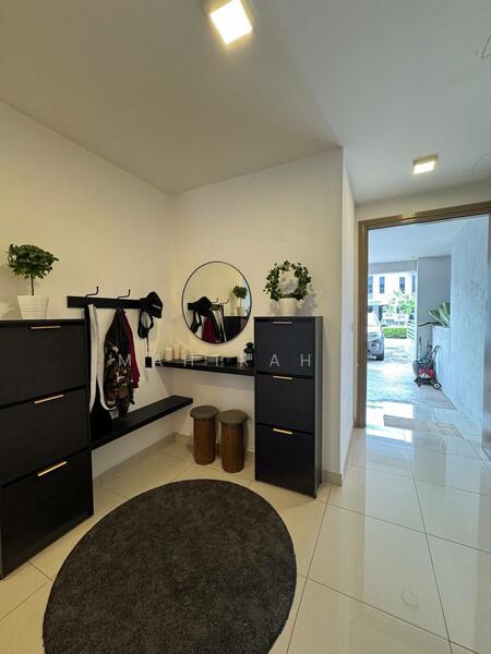2-storey Terraced House for Sale in Cyberjaya (Selangor) - Mahirah . - Entrance - PropertyGuru.com.my