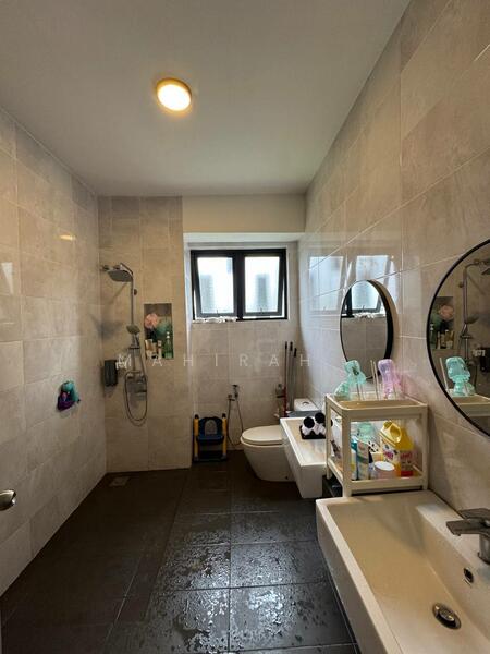 2-storey Terraced House for Sale in Cyberjaya (Selangor) - Mahirah . - Bathroom - PropertyGuru.com.my
