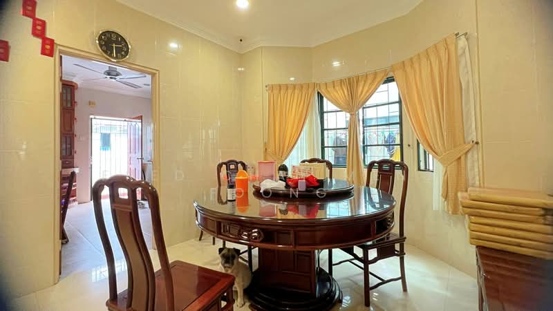 Semi-Detached House for Sale in Saujana Melawati (Melawati) - Fred Chai Meng Foong - Dining Room - PropertyGuru.com.my