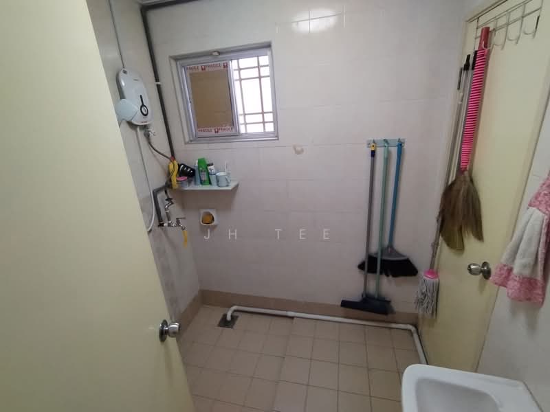 Rumah Teres 2 Tingkat untuk Dijual di Seksyen 6 (Kota Damansara) - JH Tee - Interior - PropertyGuru.com.my