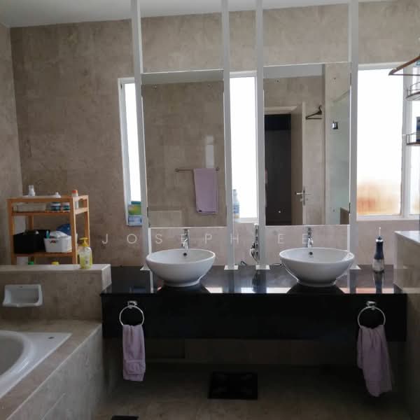Bungalow House untuk Dijual di Valencia (Sungai Buloh) - Joseph Ee - Bathroom - PropertyGuru.com.my
