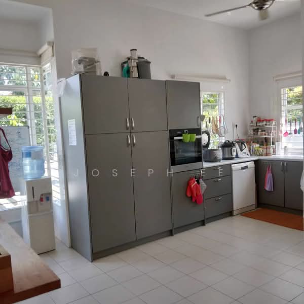 Bungalow House untuk Dijual di Valencia (Sungai Buloh) - Joseph Ee - Kitchen - PropertyGuru.com.my