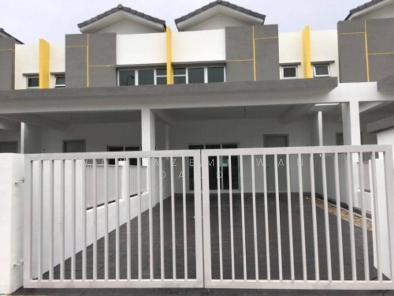 2-storey Terraced House for Sale in Puncak Alam (Selangor) - Wan Azemi Wan Daud - Exterior - PropertyGuru.com.my