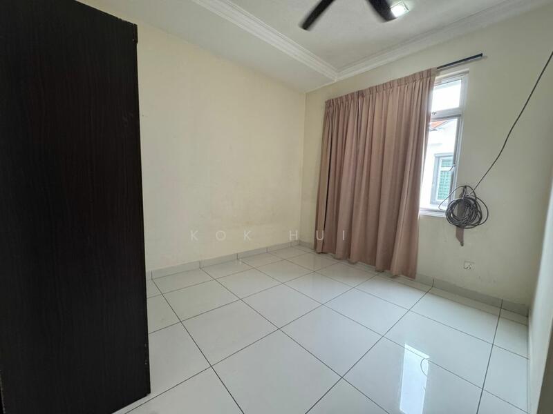 Link Bungalow for Sale in Taman Gaya (Ulu Tiram) - Kok Hui - Interior - PropertyGuru.com.my