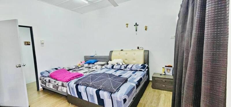 2-storey Terraced House for Sale in Taman Selayang Utama (Selayang) - EMA ALLANG - Bedroom - PropertyGuru.com.my